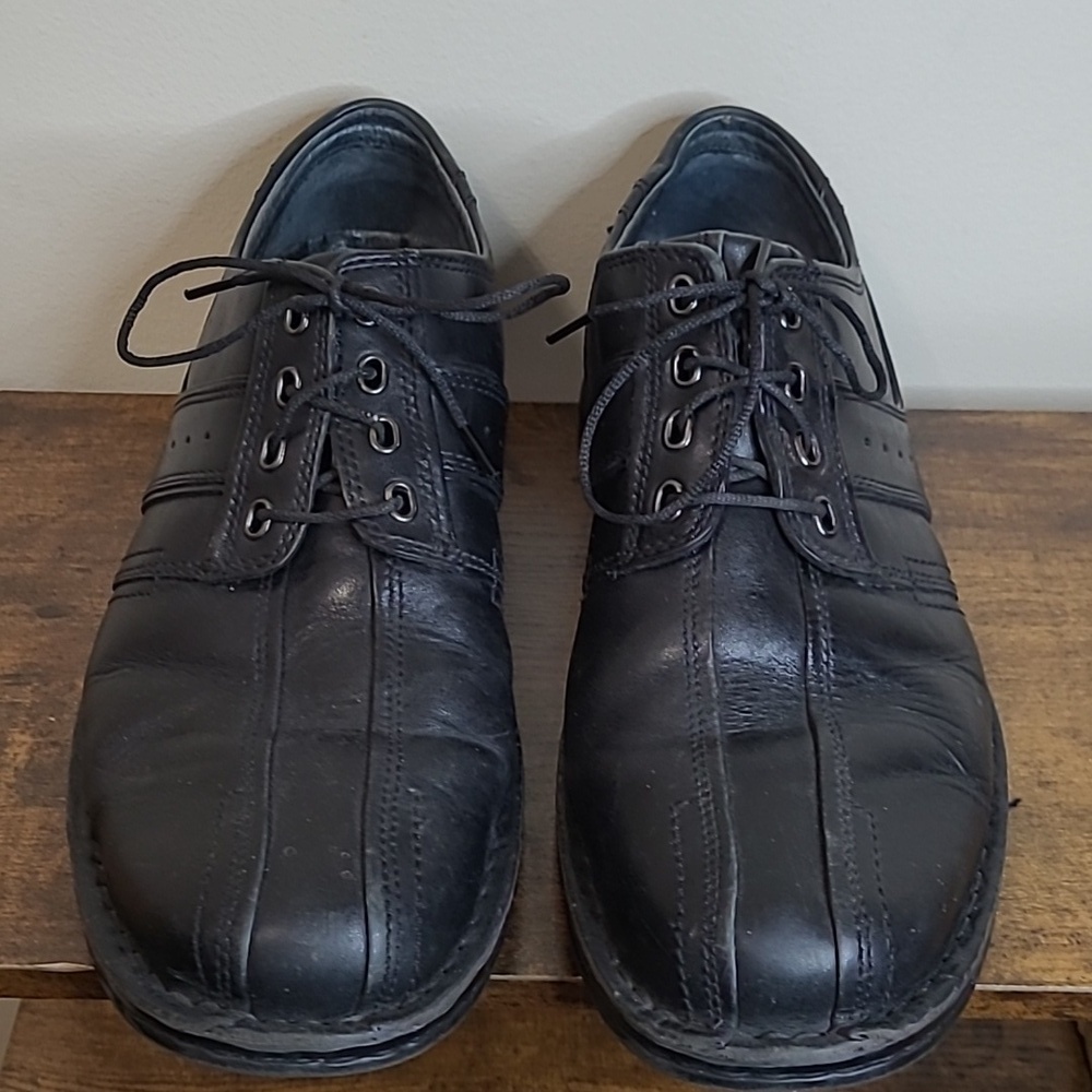 Clarks Black Touareg Leather Lace-Up Oxfords size 10.5 - Picture 2 of 10